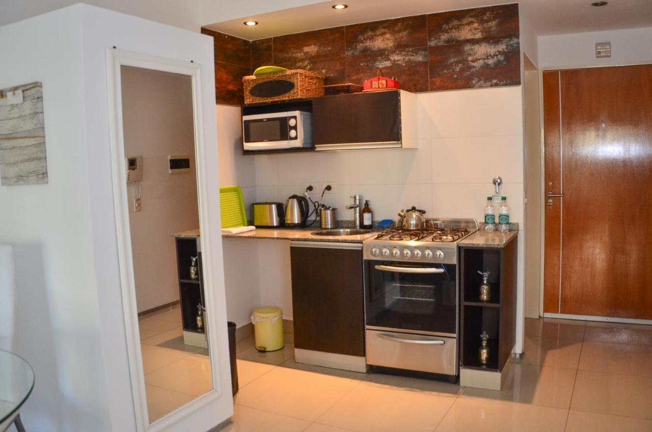 Monoambiente Super Amplio Y Comodo, Ideal Para Explorar La Ciudad Buenos Aires Eksteriør billede