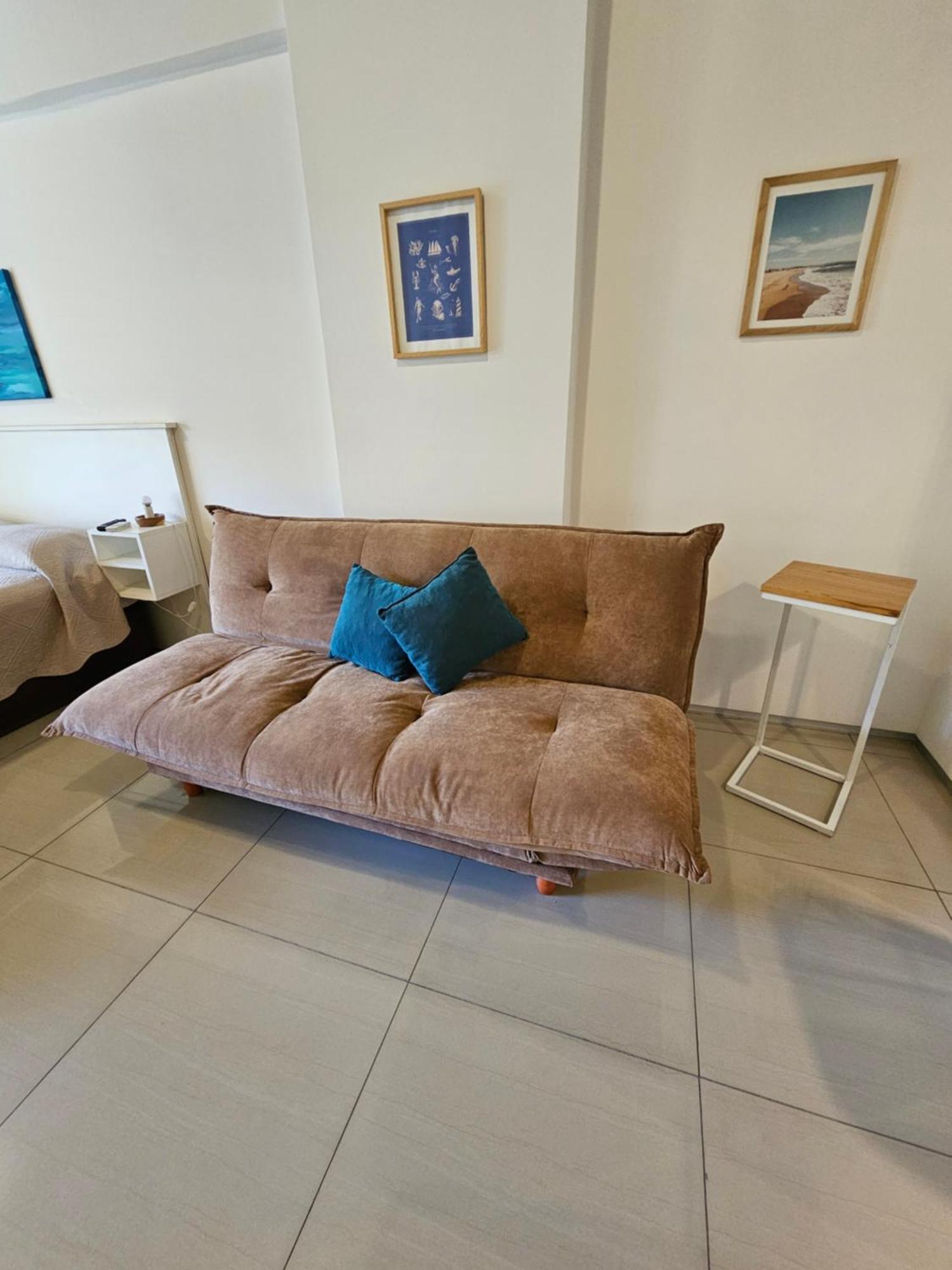 Monoambiente Super Amplio Y Comodo, Ideal Para Explorar La Ciudad Buenos Aires Eksteriør billede